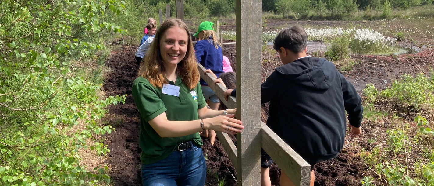 Barfuß im Moor_Foto Elke Bohn.JPG