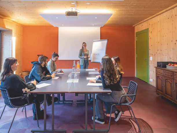 AGROVISION BURGRAIN AG: SEMINARE Chastele Zimmer