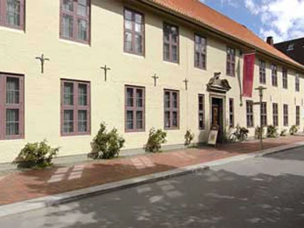 Detlefsen-Museum_im_Brockdorff_Palais.jpg