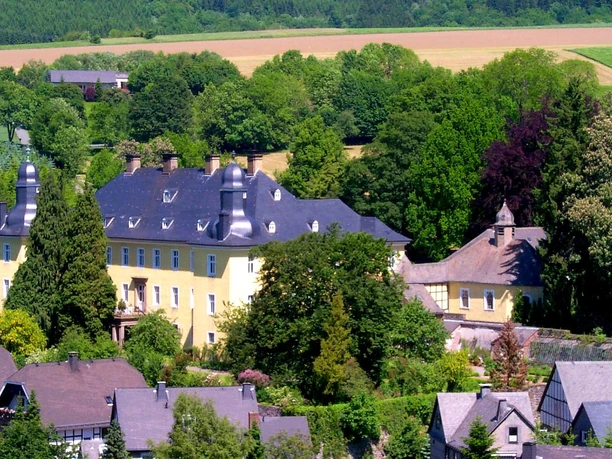 Schloß Antfeld von Papen.jpg