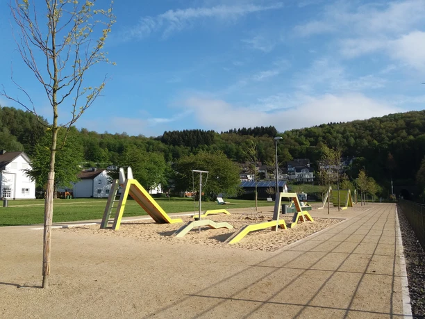 Uferpromenade Sondern 9 (Spielplatz Nordende)