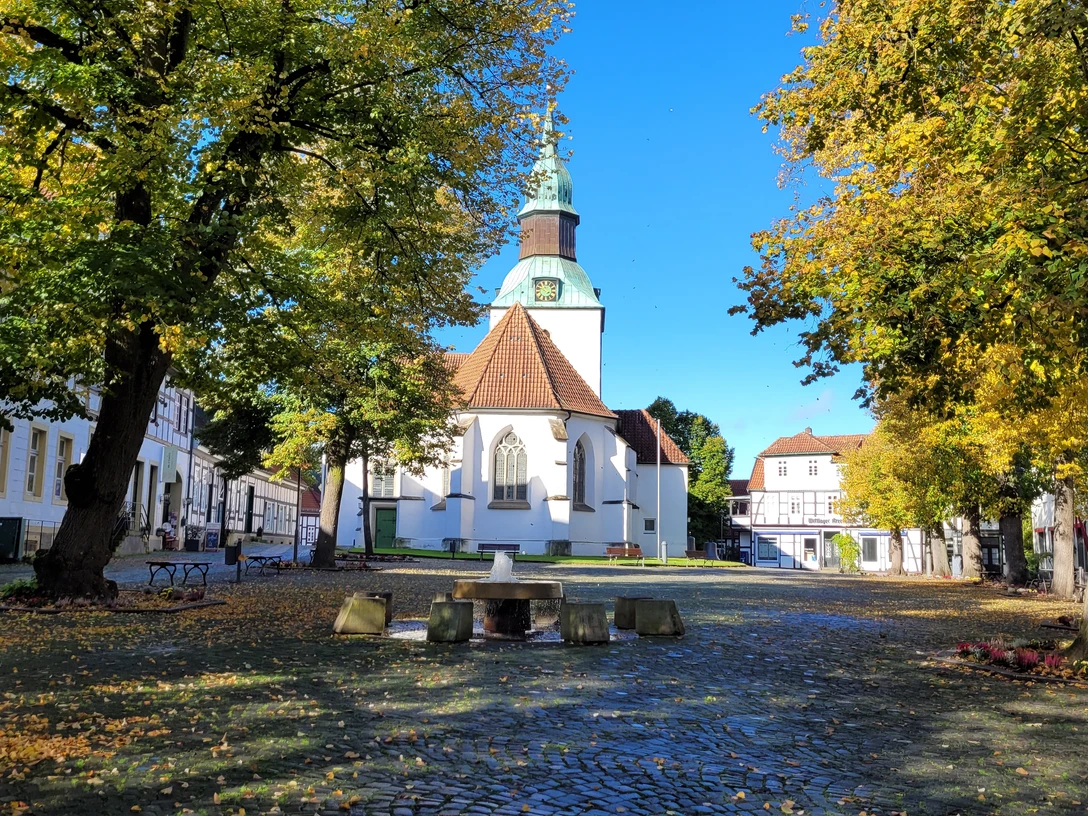 Kirchplatz (4).jpg