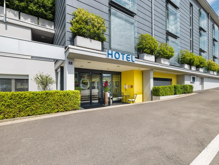 Frohsinn Restaurant & Hotel