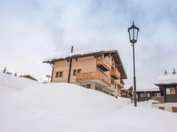 Aussenansicht Winter Südwestseite