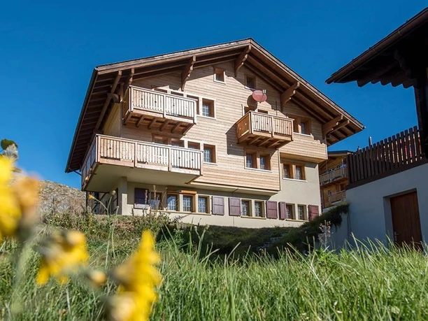 Aussenansicht Sommer Südseite