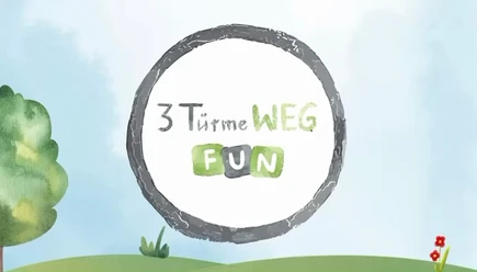 Logo des 3 TürmeWEG Fun, ein runder Rahmen mit grüner Schrift auf hellem Hintergrund, Bäume hinzugefügt.