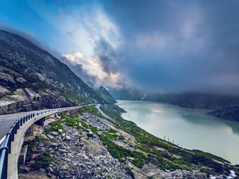Stausee auf der Grimsel