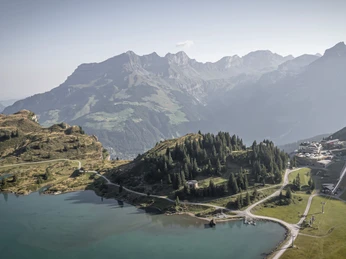 Drohnenaufnahme Sommer.jpg