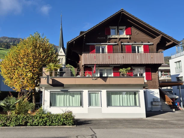 Ferienwohnung Ennetbürgen mit grosser Terrasse