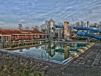 DSC_1862 02122013 Schwimmbad Brokdorf_HDR2 b