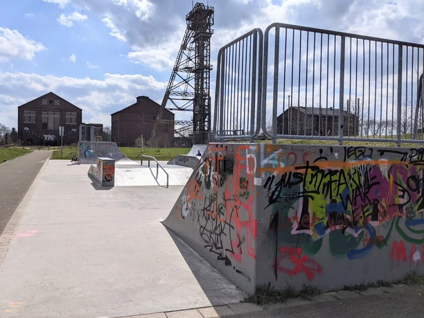 Skateranlage an der Niederrheinallee