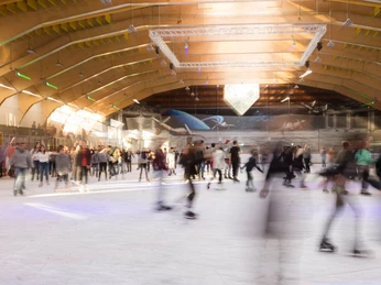 Kurfenspaß in der Eishalle