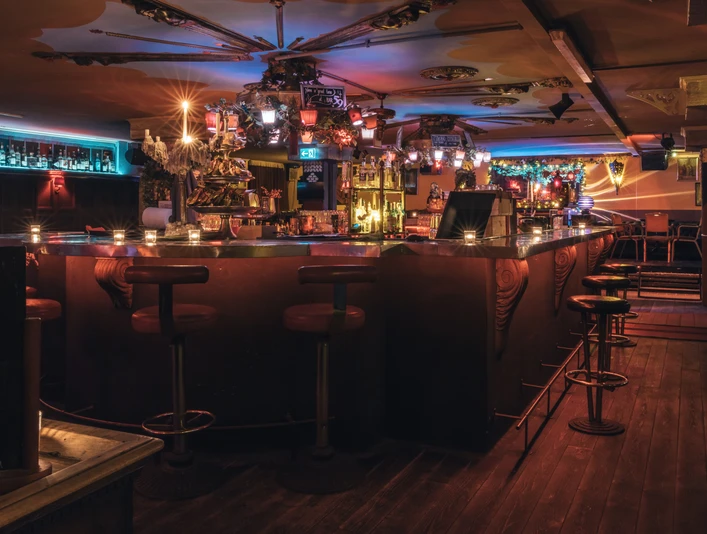 591A7652.jpg Blick auf die BarView of the barVue sur le bar