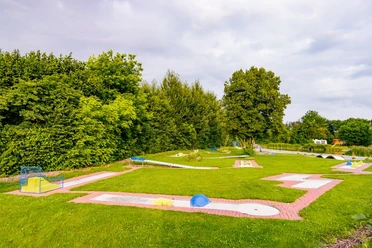 Minigolfanlage auf dem Campingplatz Minigolfanlage