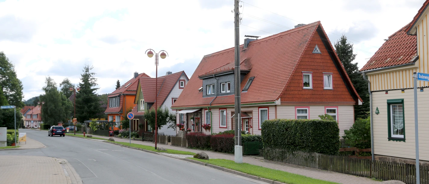 schierke-ortsansicht-brockenstrasse schierke-ortsansicht-brockenstrasse