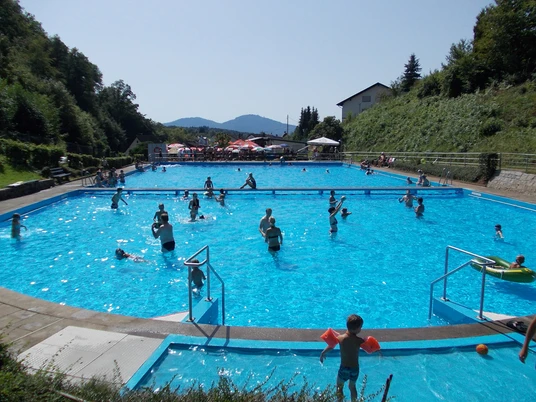 Schwimmbad Gaggenau-Sulzbach