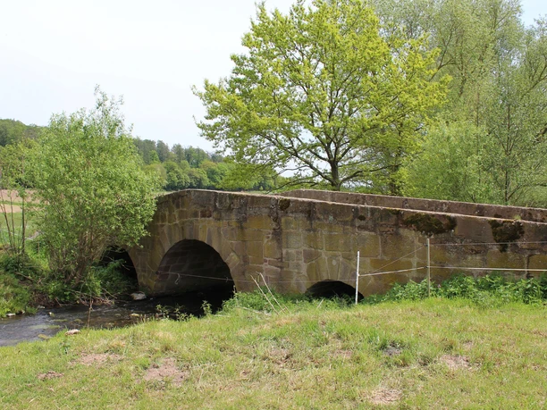 Niedenstein Alte Emsbruecke bei Kirchberg 2020 05 09 ccbyStadtNiedenstein