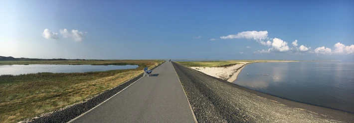 Panorama des Mövenbergdeichs in List