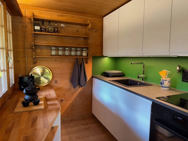 Küche Neu renovierte Küchenzeile