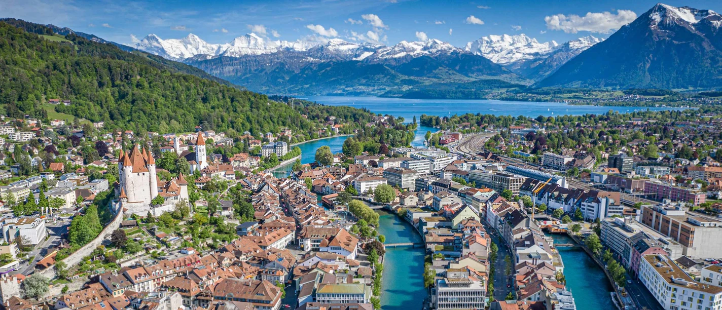 thun-baelliz-drohnenbild-titelbild-audioguide.jpg