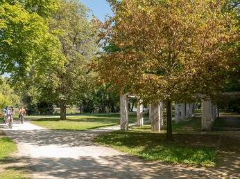 Licht- und Luftbad Niederrad (LiLu)