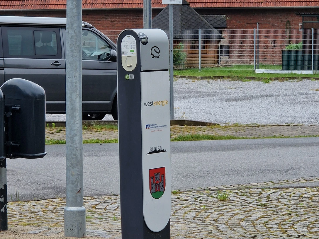 E-Ladestation Besucherparkplatz | Büren-Wewelsburg