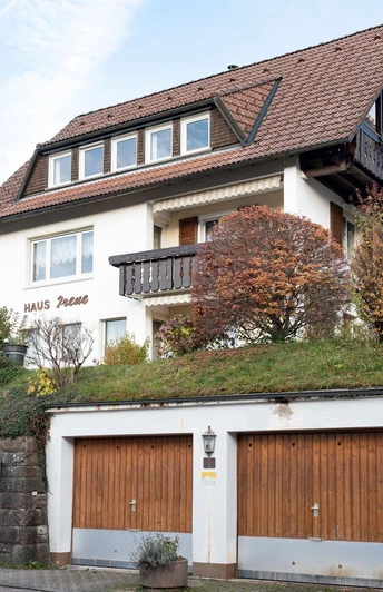 1 Haus von aussen 1 - Kopie