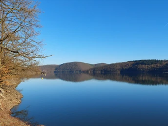 Blick über den Edersee