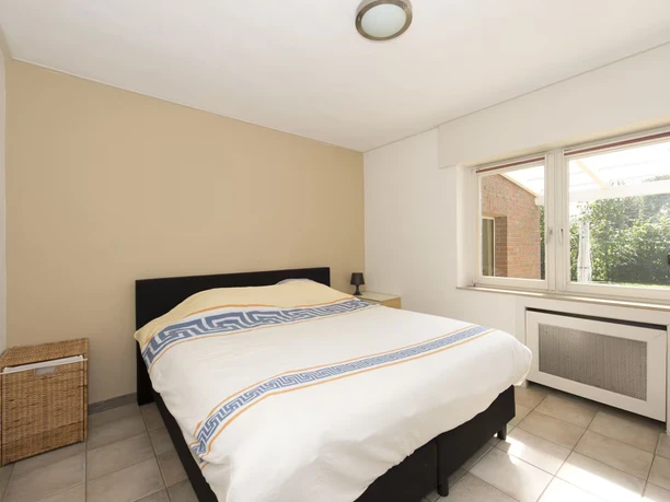 1-schlafzimmer.jpg