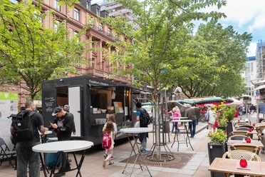 Schiller market