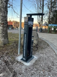 Fahrradreparaturstation.JPG