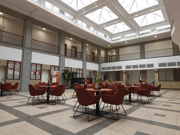 St. Barbara-Seminar & Hotel, Lohnhalle