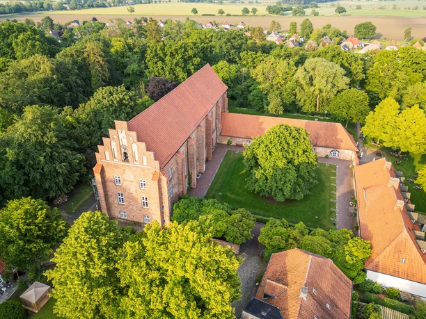 9 Kloster Cismar