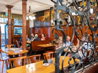 Apfelweintradition in Sachsenhausen