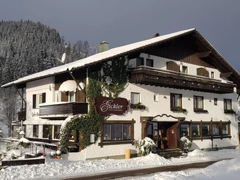 Hausansicht Winter Landhaus Eickler