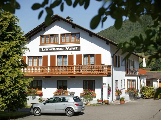 Hausansicht - Landhaus Mast