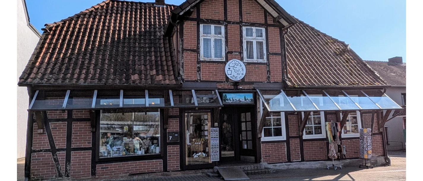 Shop in Bispingen Fachwerkhaus in Bispingen mit Ladengeschäft im Erdgeschoss