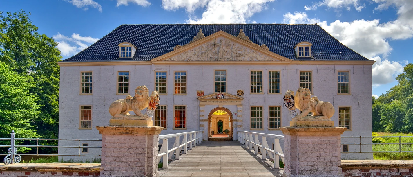 Dornum-Wasserschloss- Martin Stöver.jpg
