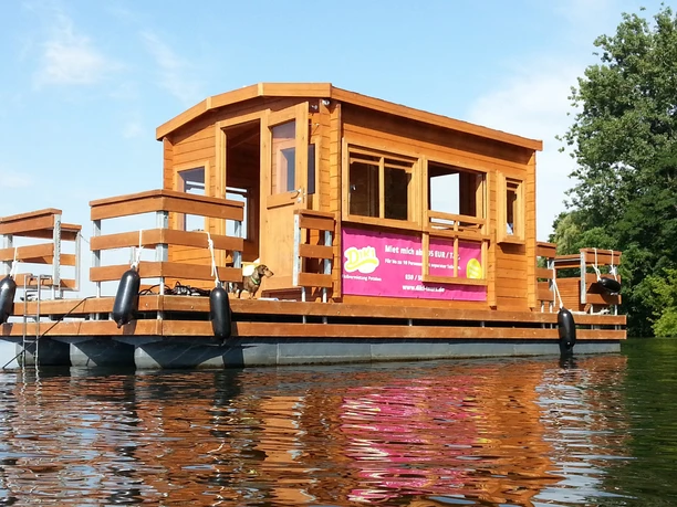 Diki Tours: Floß Typ 3 Diki Tours: Floß Typ 3