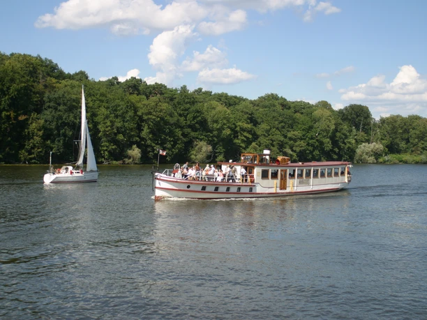 Weisse Flotte Potsdam: Fridericus Rex Schiff "Fridericus Rex" der Weissen Flotte Potsdam