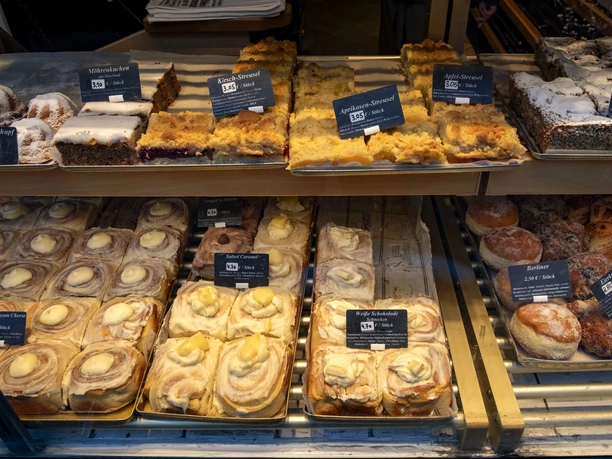 Bakery Zimmermann View of the display case with fresh cakes and sweet pastries.