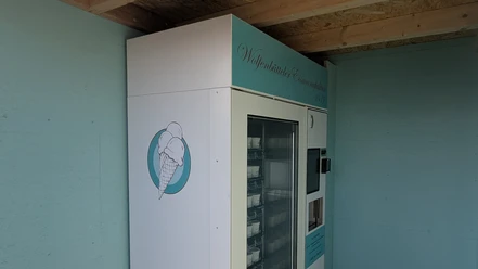 Eisautomat Verkaufsautomat der Wolfenbütteler Eismanufaktur