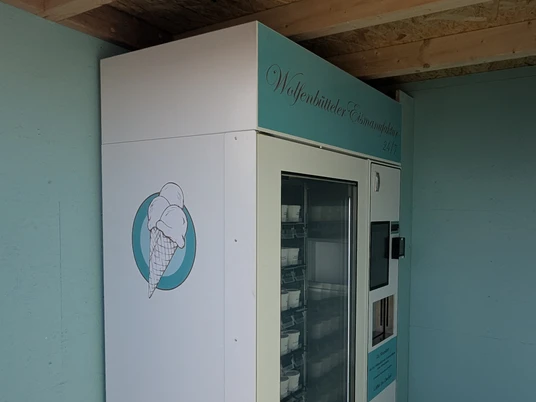 Eisautomat Verkaufsautomat der Wolfenbütteler Eismanufaktur
