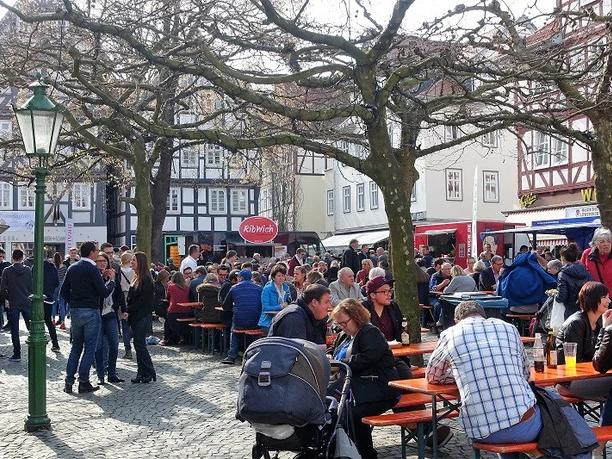 Frühlingsmarkt_Verkaufsoffener Sonntag