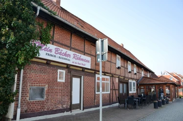 Bäckerei Rühmann in Salzgitter-Lebenstedt, Produktion, Verkauf und Café