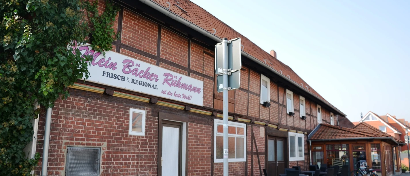 Bäckerei Rühmann in Salzgitter-Lebenstedt, Produktion, Verkauf und Café