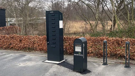 Cykelladestander-Slotsgade-28,-Gråsten