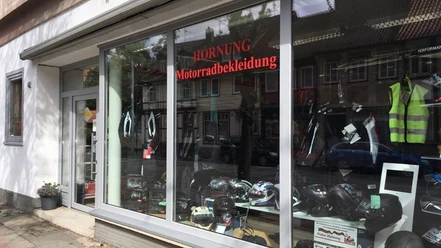 Hornung_aussen.png