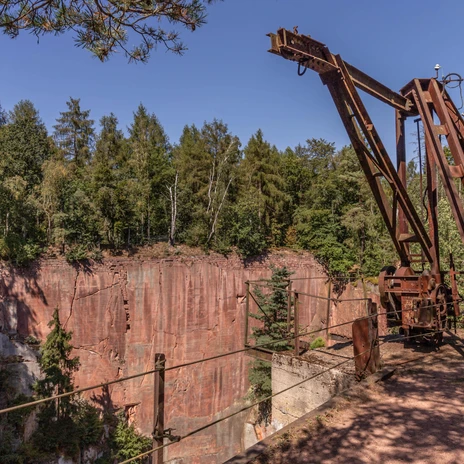 Gleisbergbruch Geoportal Porphyrhaus-aphie-leipzig-travel.jpg