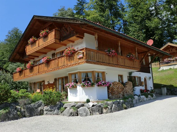 Ferienhaus Regina mit hauseigenem Parkplatz